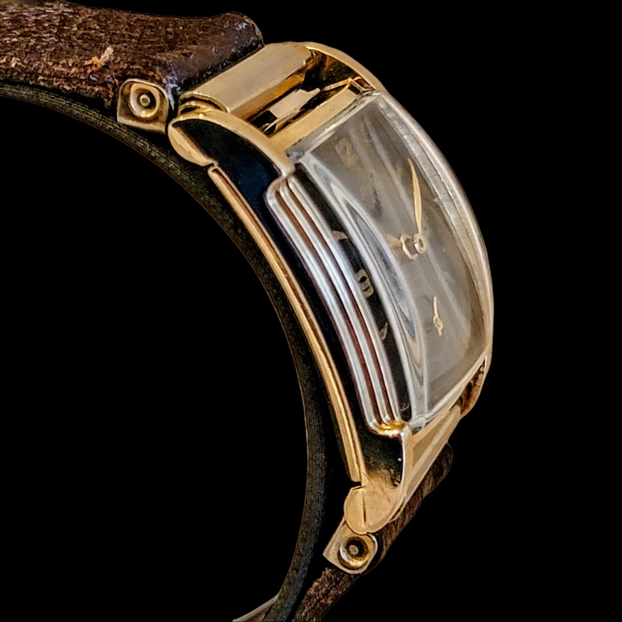 1947 GRUEN Curvex Precision Watch Cal. 440 Style 575 Swiss Made
