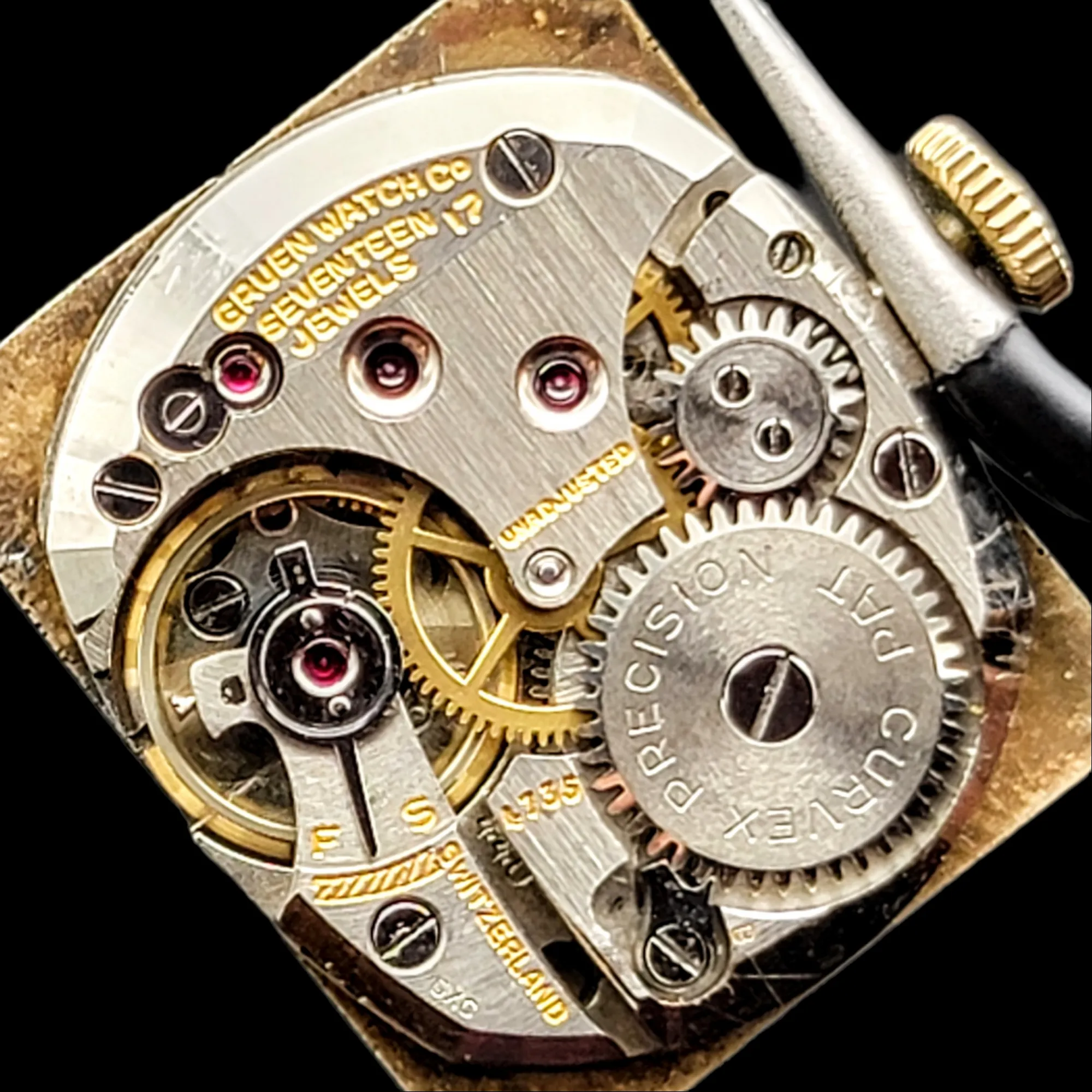 1947 GRUEN Curvex Precision Watch Cal. 440 Style 575 Swiss Made