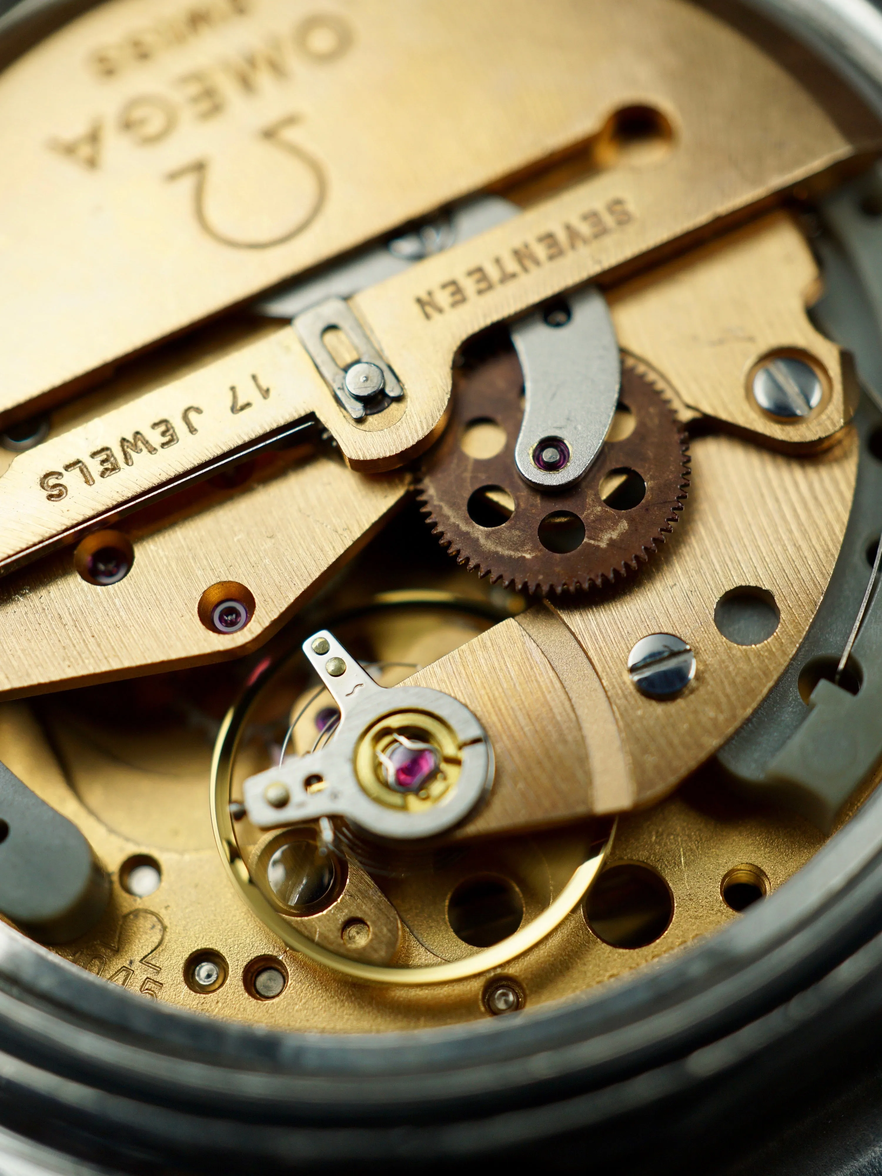 1975 OMEGA SPEEDMASTER Ref. 176.0016