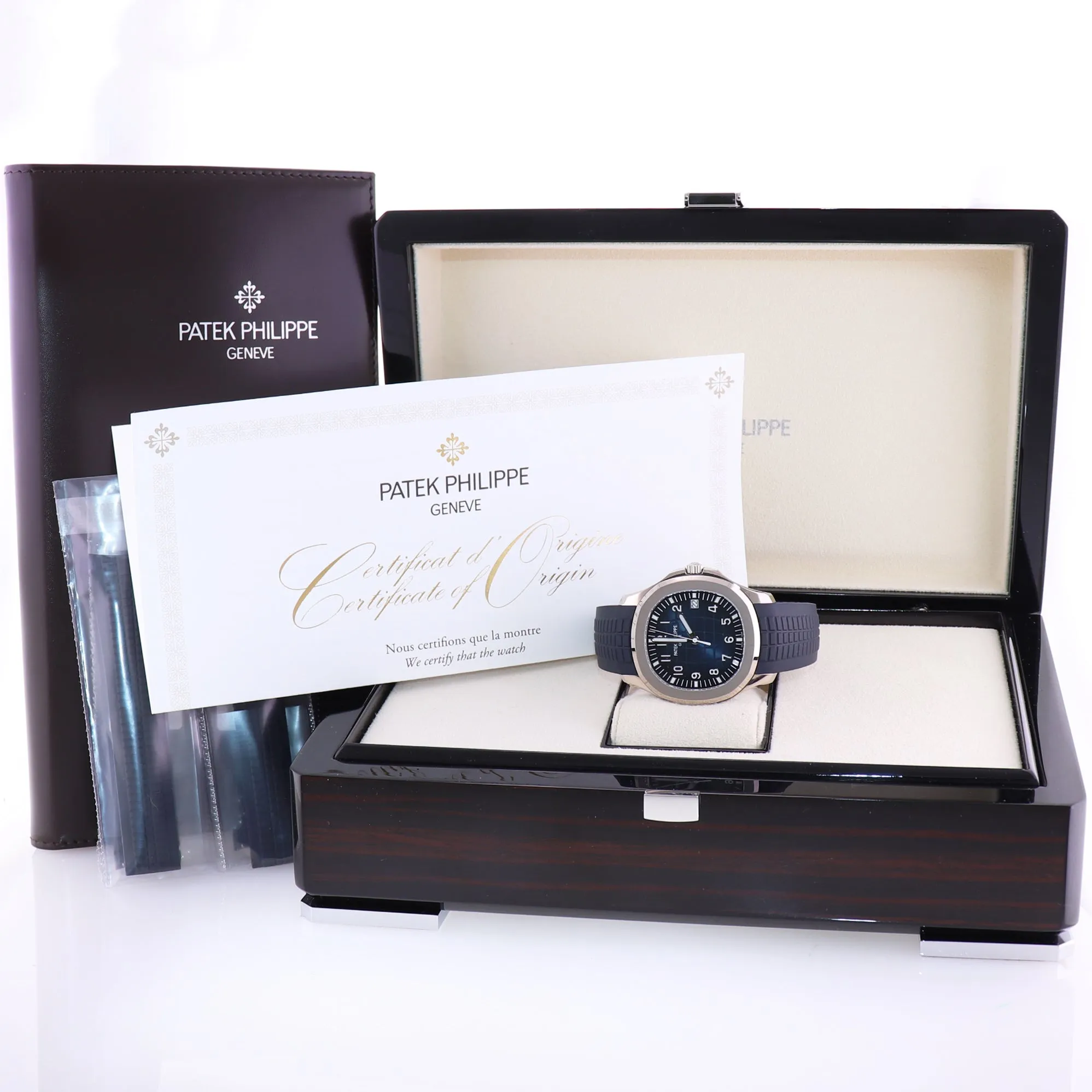 2022 PAPERS 5168G Patek Philippe Aquanaut White Gold Midnight Blue Rubber Watch