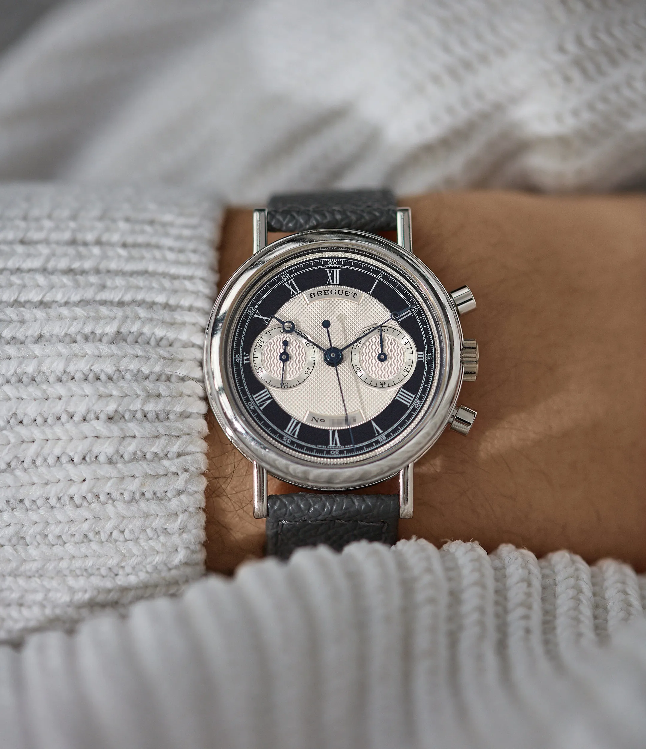 3237 | Tuxedo Dial | White Gold