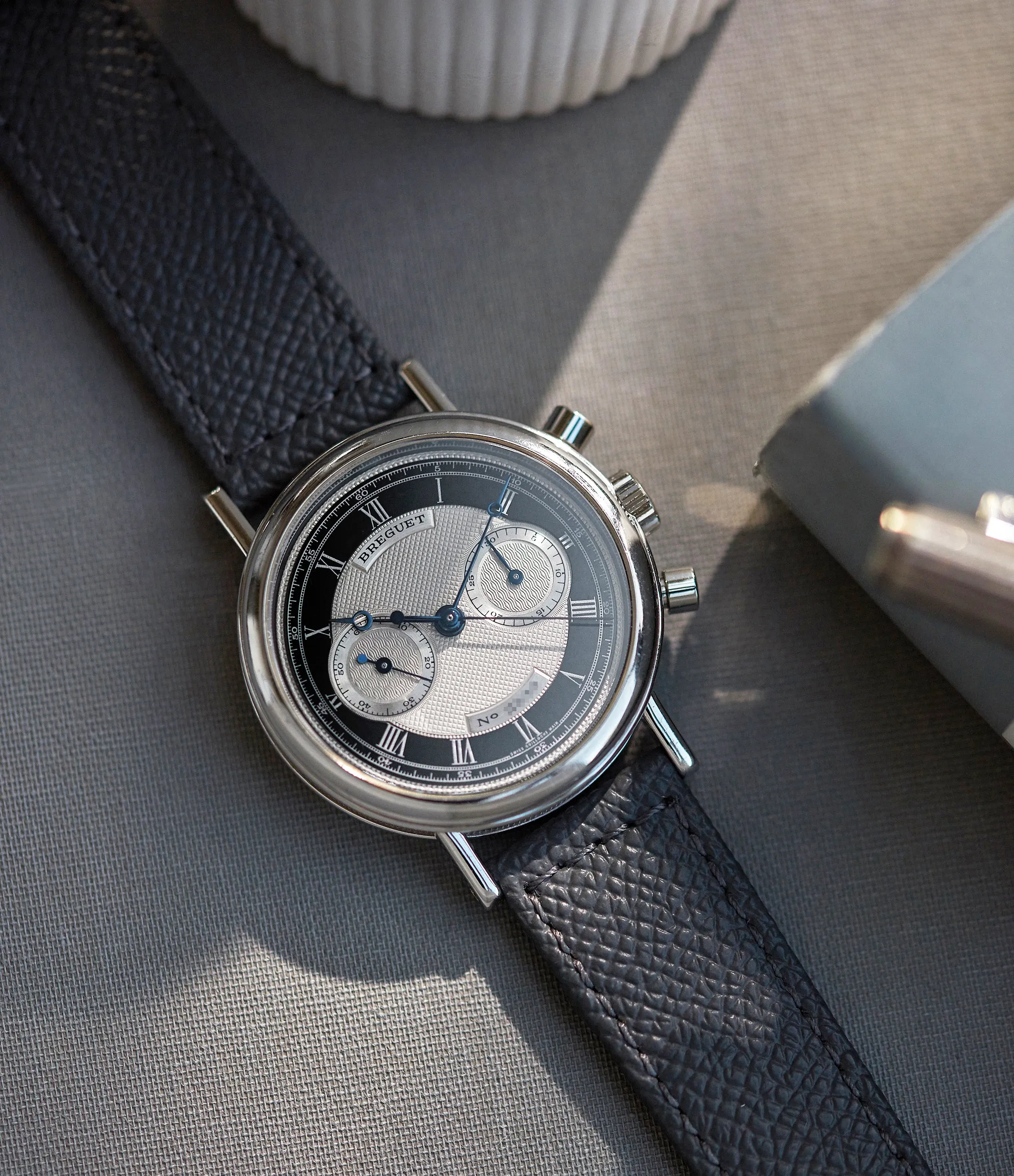 3237 | Tuxedo Dial | White Gold