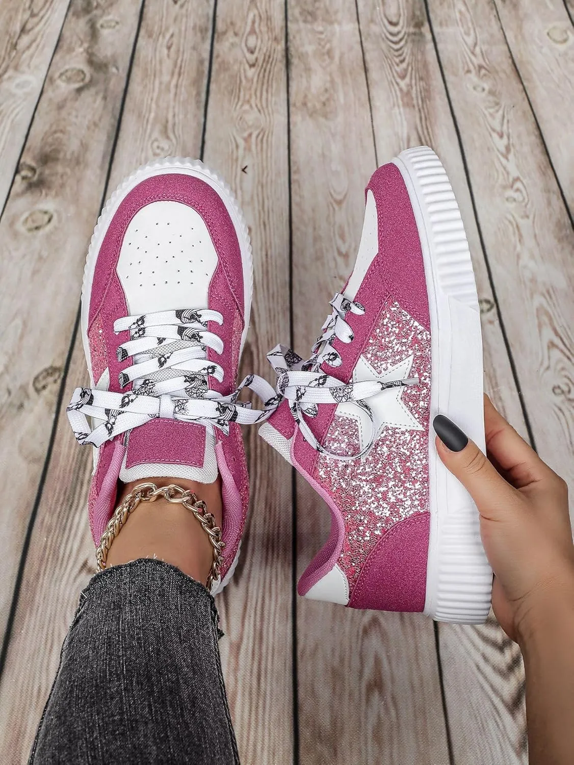 Canvas Glitter Y2K Retro Star Sneakers Comfortable Rubber Sole Shoes for Women Holiday Travel Daily Wear Matching Couple Outfit Aesthetic Star Skate Style