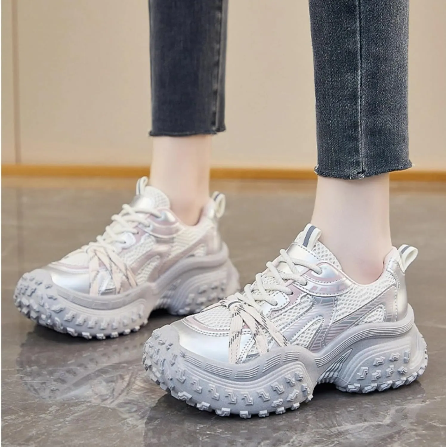 Chunky Platform Sneakers Women Retro Y2K Aesthetic 1.8" Height Increase Breathable Mesh Dad Shoes Casual Outfit Walking Shoes