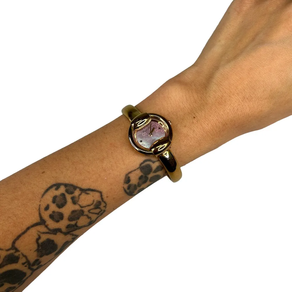 GUCCI GOLD-TONED 1400L OPAL STEEL QUARTZ WATCH