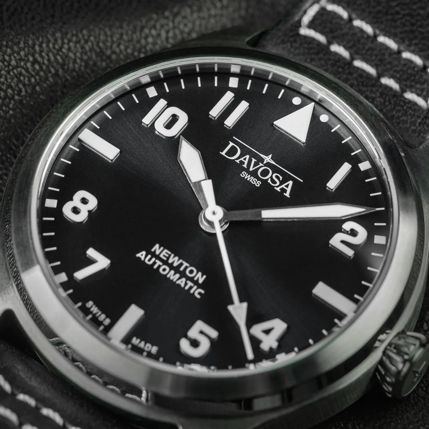 Newton Automatic 40mm Black Black Pilot Watch 16153055