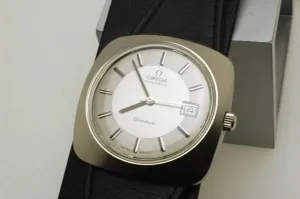 Omega Watch Pristine 1970s Geneve Automatic Antique Vintage Wristwatch Men's