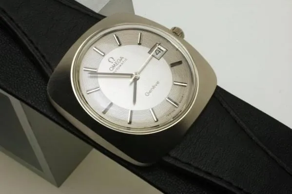 Omega Watch Pristine 1970s Geneve Automatic Antique Vintage Wristwatch Men's