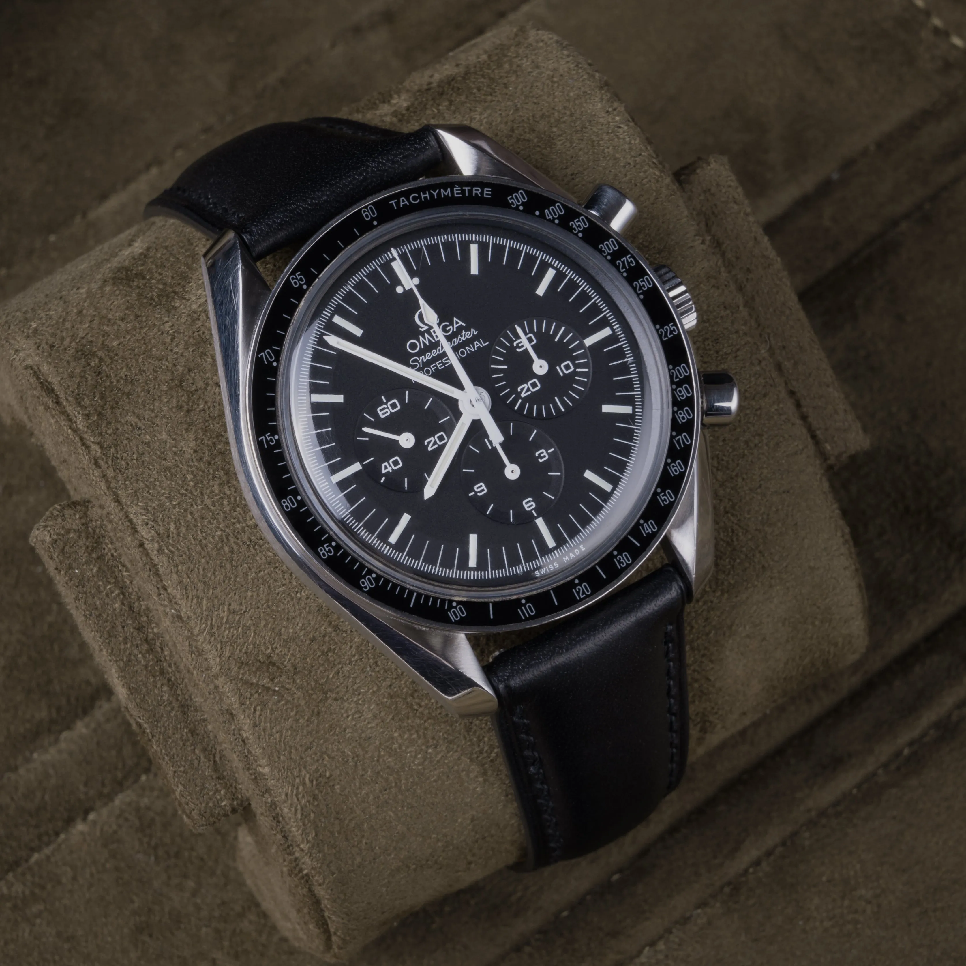 "Plateau" Watch Strap in Dakota // Black