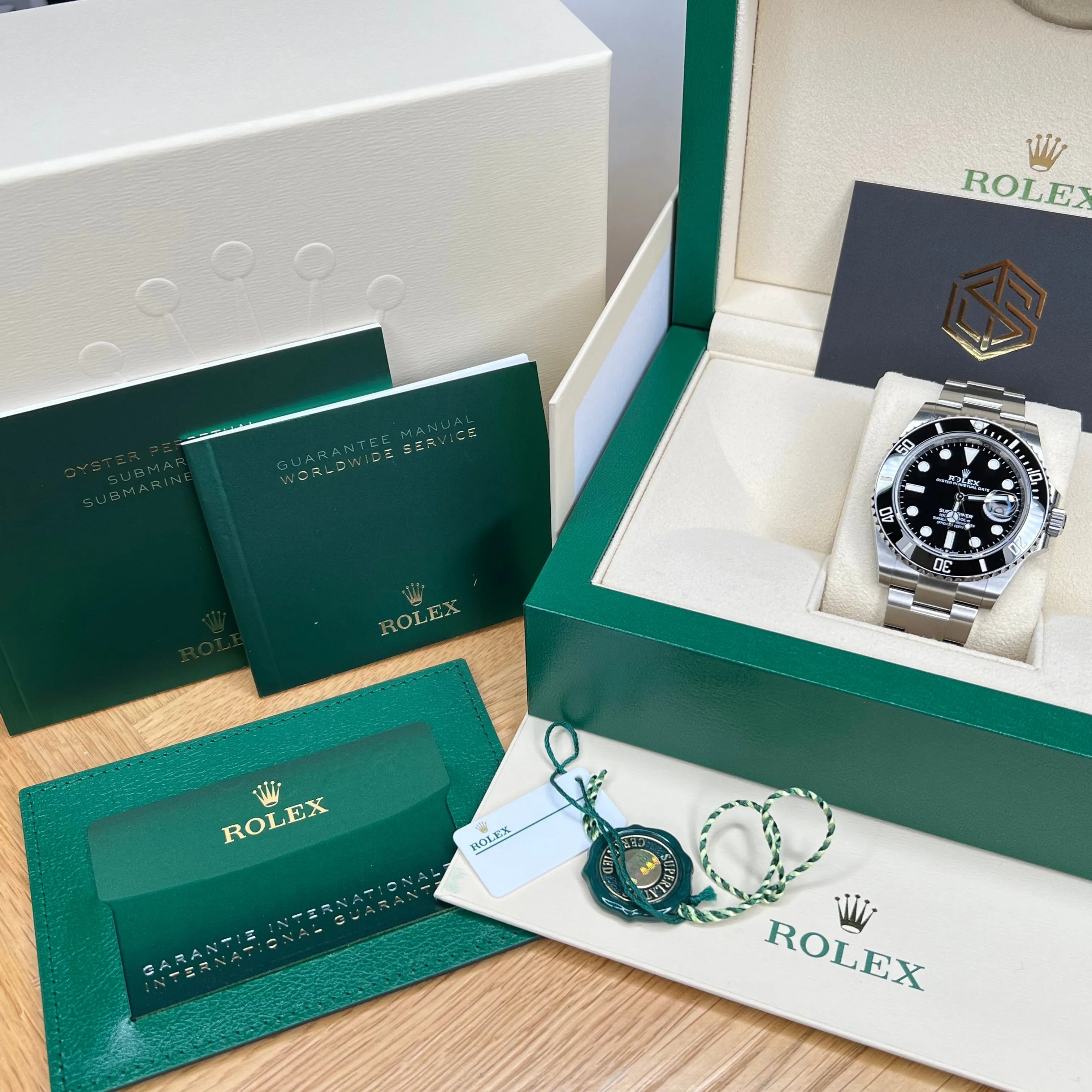 Rolex Submariner Date 126610LN 41mm 2022 Full Set Watch