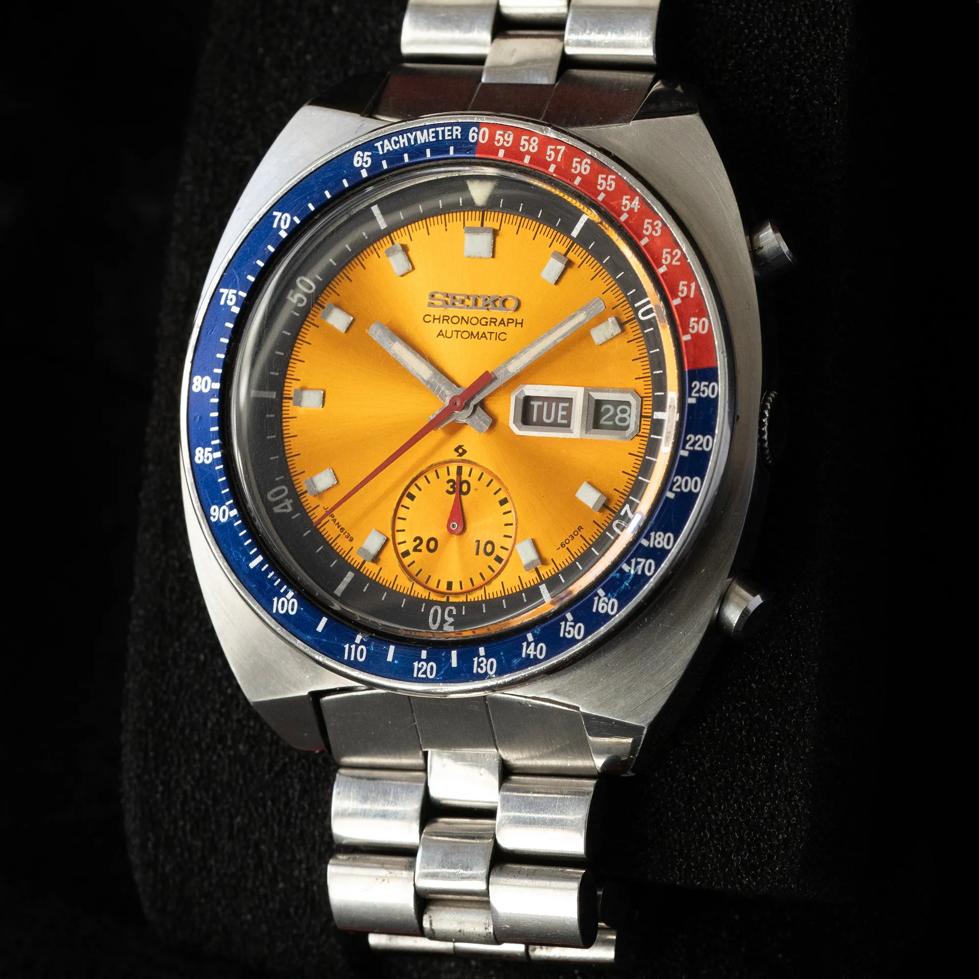 Seiko - 1974 'Aussie Pogue' Chronograph 6139-6002