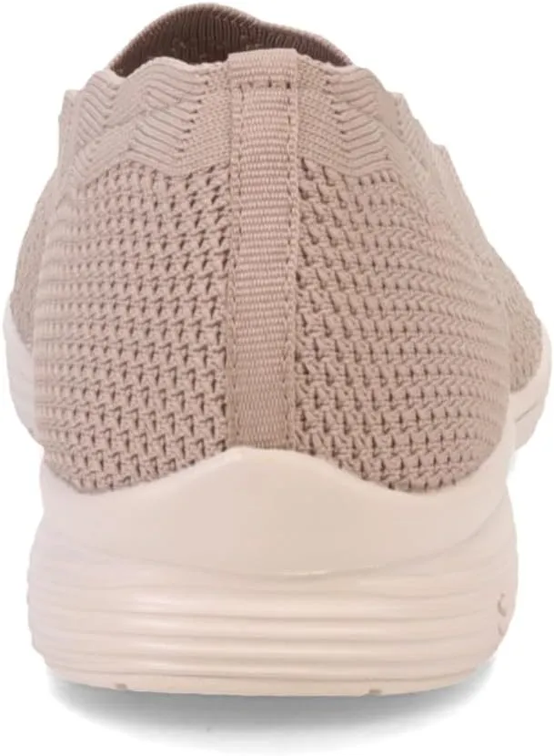 Skechers Women's Seager - Stat - Scalloped Collar, Engineered Skech-Knit Slip-on - Classic Fit