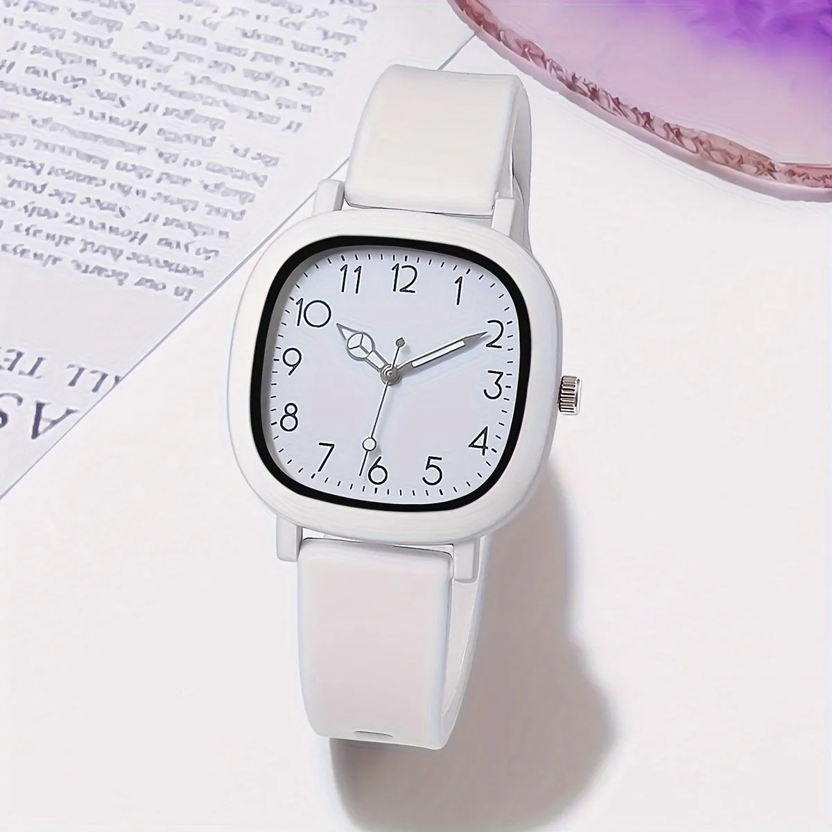Womens Fashion Macaroon Silicone Quartz Watch  Casual Wear