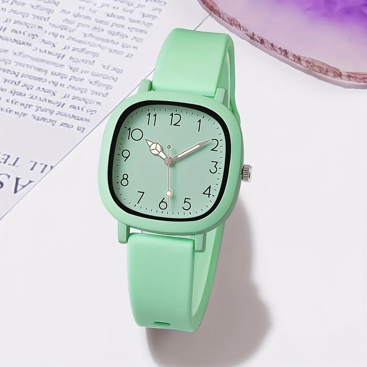 Womens Fashion Macaroon Silicone Quartz Watch  Casual Wear